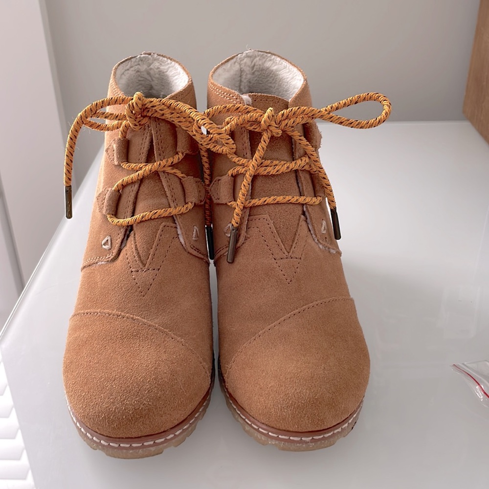 TOMS leather wedge booties Size: 7